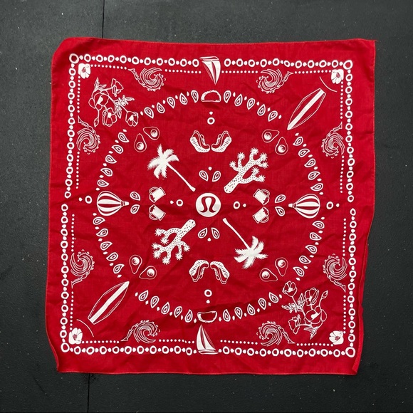 lululemon athletica Accessories - RARE lululemon bandana SAN 10K Run